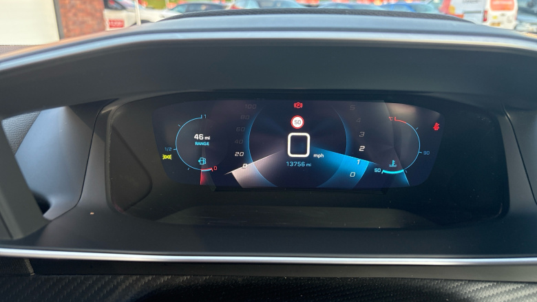 Peugeot 208 1.2 PureTech 100 Allure Premium + 5dr Petrol Hatchback